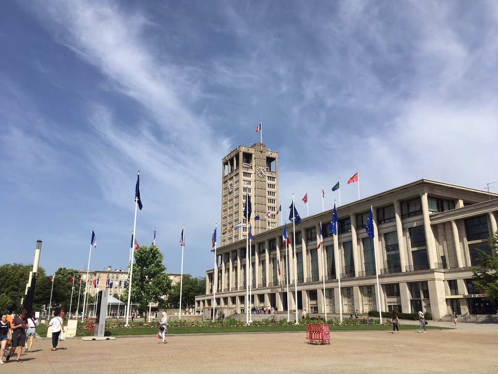 市庁舎